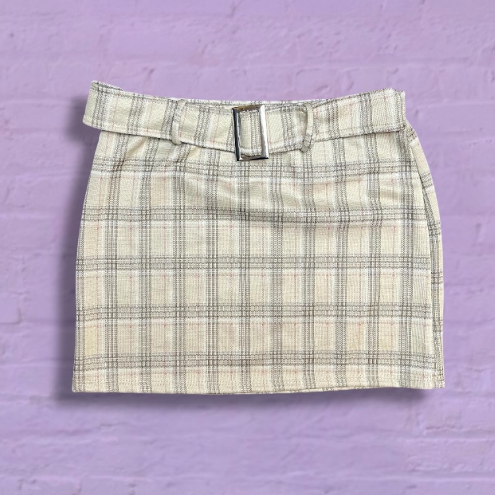 mini skirt with belt